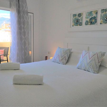 Deluxe Apartment In Benalbeach With Beach Views Benalmadena Ngoại thất bức ảnh