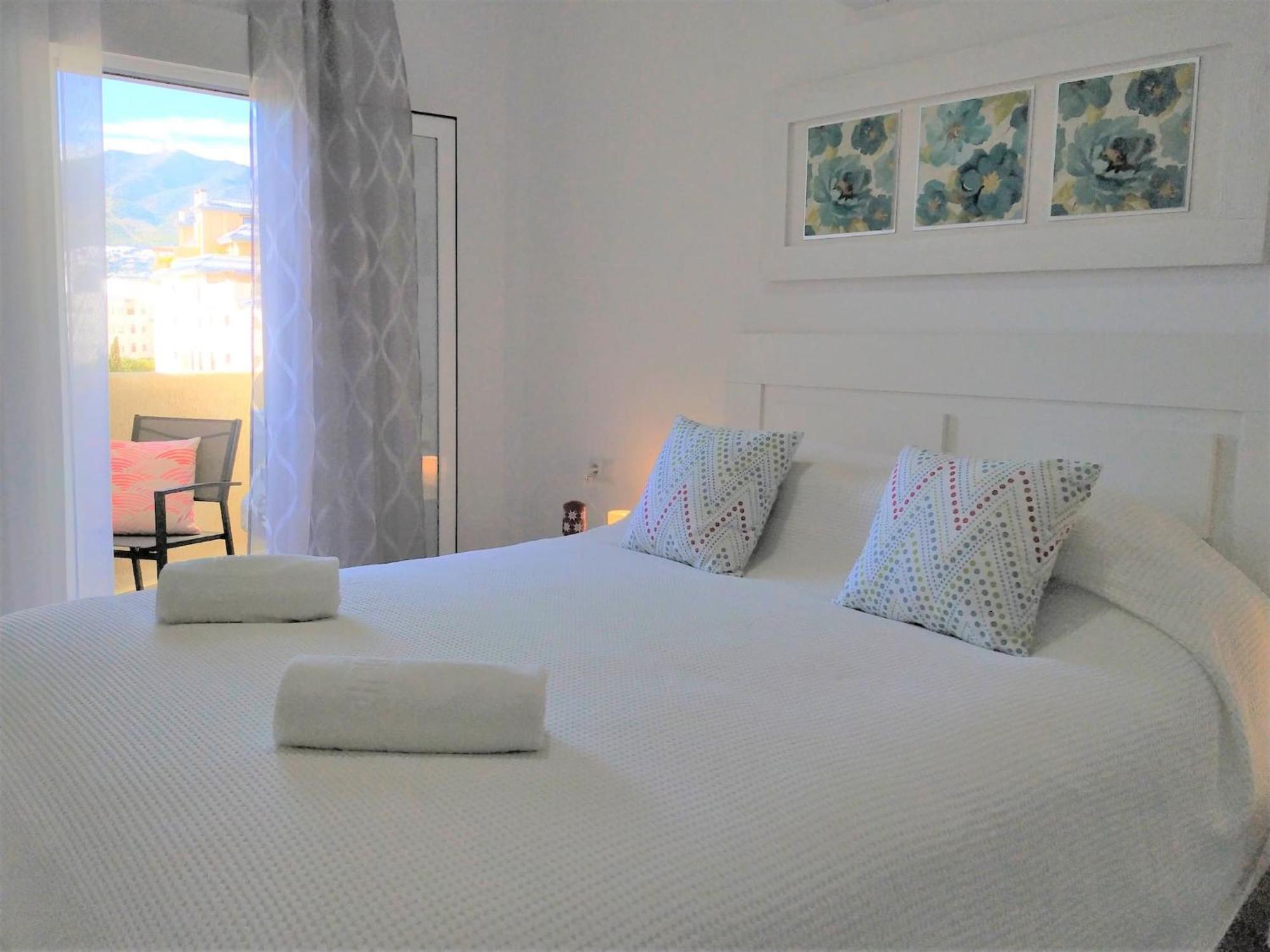 Deluxe Apartment In Benalbeach With Beach Views Benalmadena Ngoại thất bức ảnh