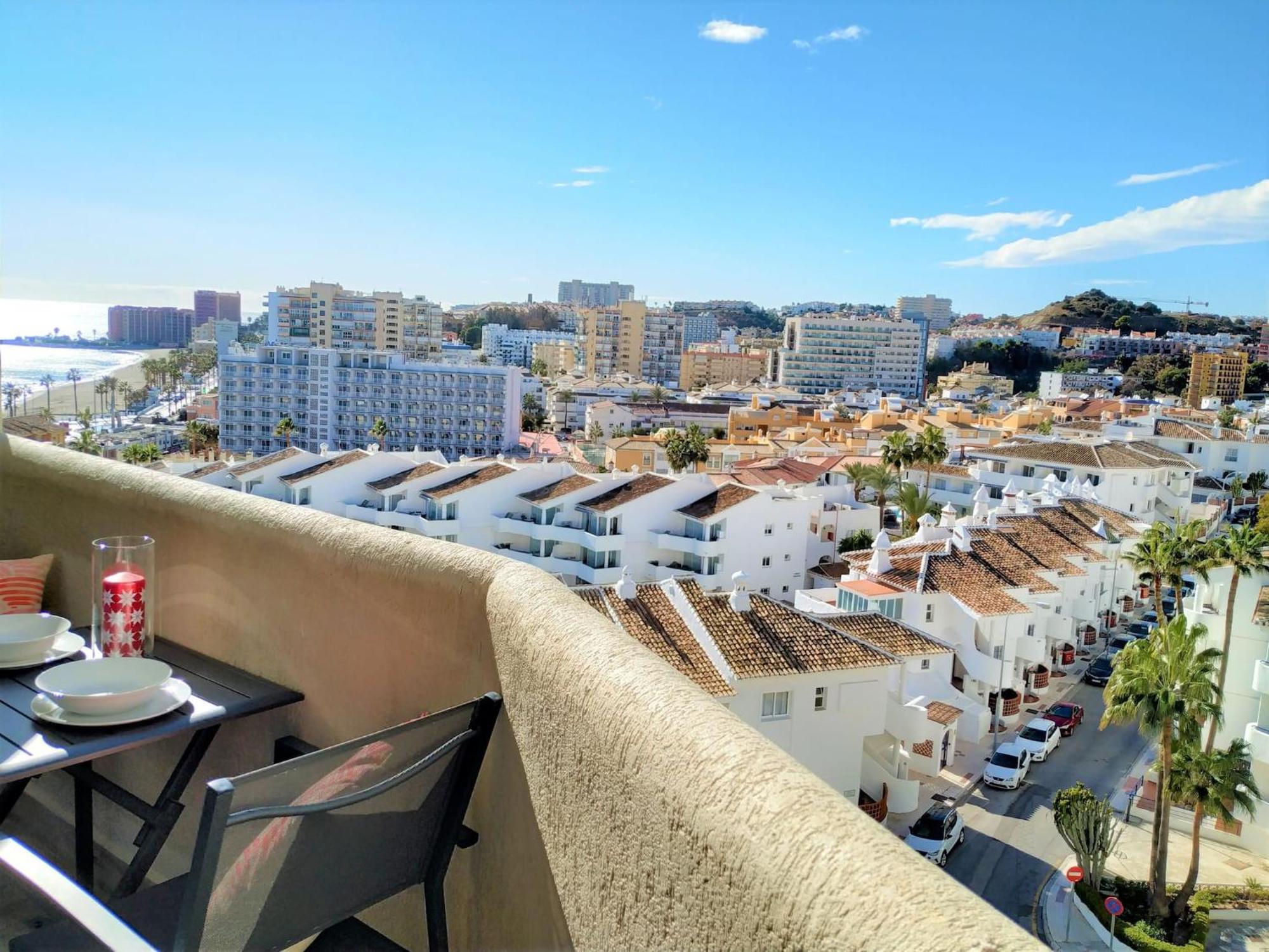 Deluxe Apartment In Benalbeach With Beach Views Benalmadena Ngoại thất bức ảnh